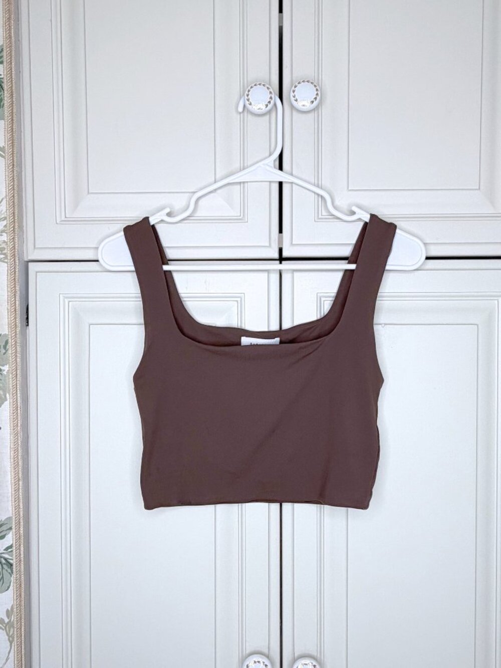 Aritzia Babaton Contour Squareneck Tank Brown S